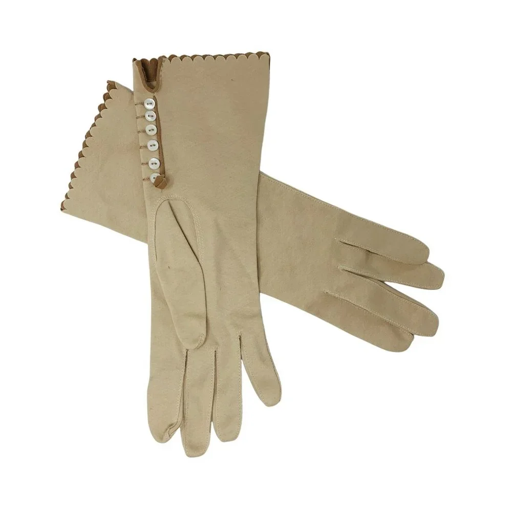 Vintage 1950s Tan & Brown Scalloped Gloves 3 Quarter Length